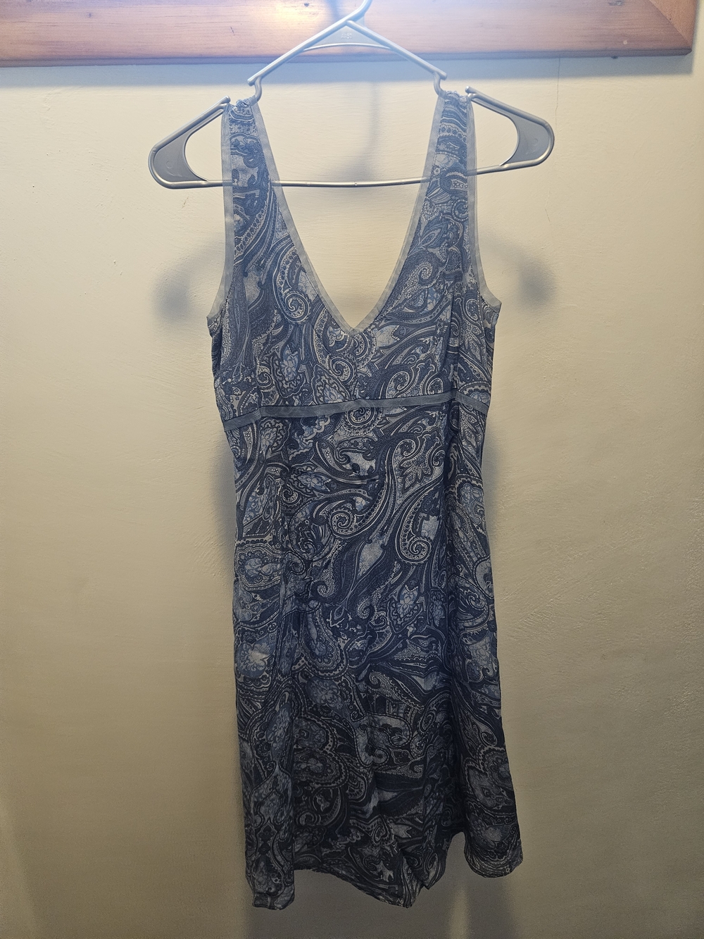 Sleeveless Blue Paisley V-Neck Women’s Dress